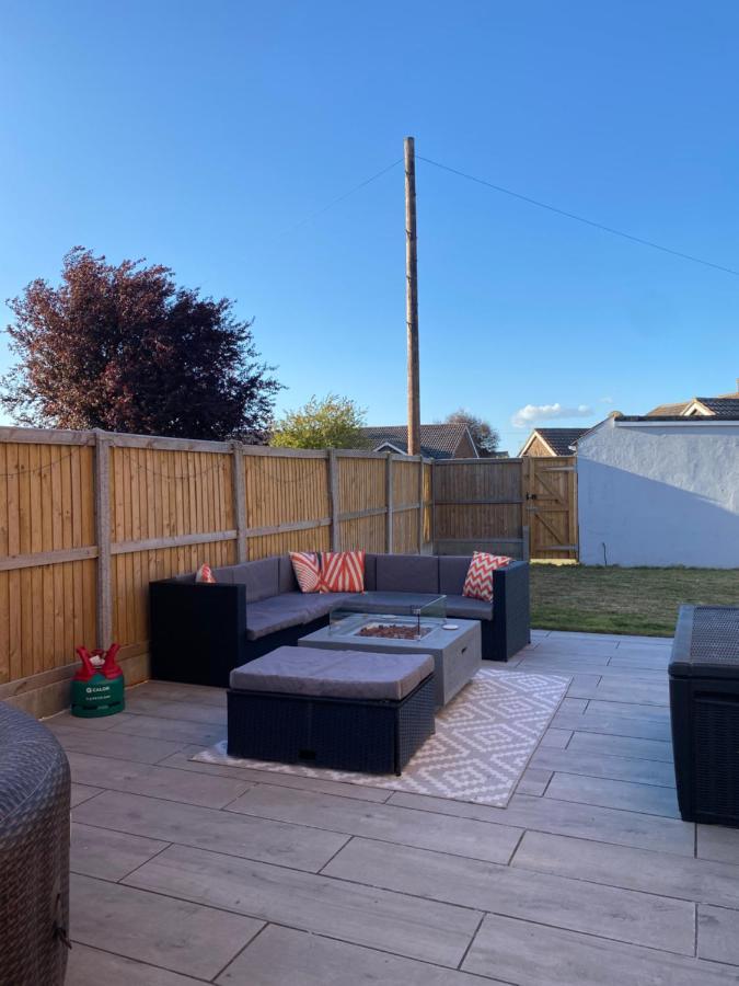 Luxury Recently Renovated 3 Bedroom Home In Sandwich Kent Экстерьер фото