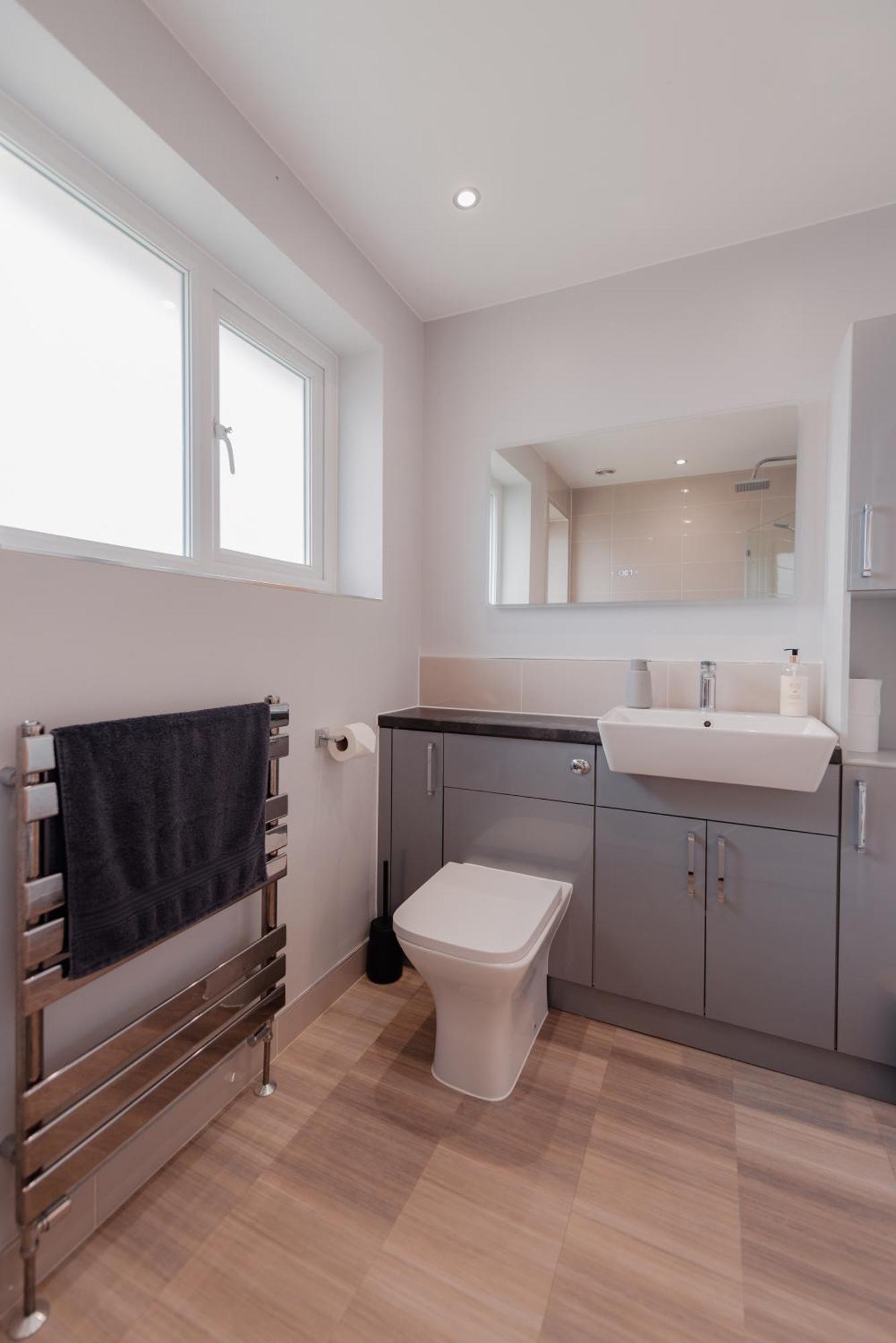 Luxury Recently Renovated 3 Bedroom Home In Sandwich Kent Экстерьер фото