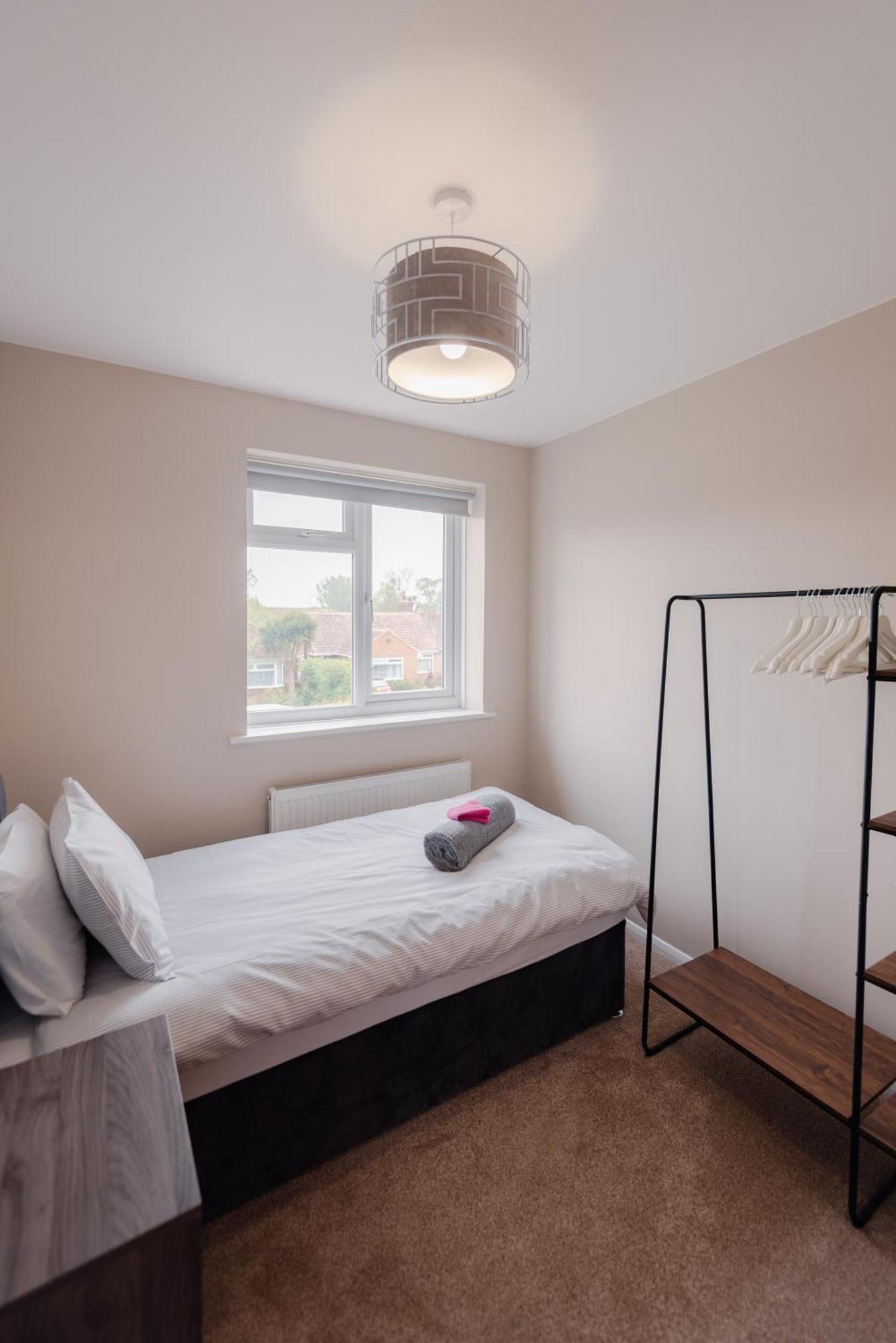 Luxury Recently Renovated 3 Bedroom Home In Sandwich Kent Экстерьер фото
